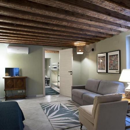 Central, Family-Friendly, Washing Machine, 200M To Aquarium And Metro, 300 Mbps Internet Genova Eksteriør billede